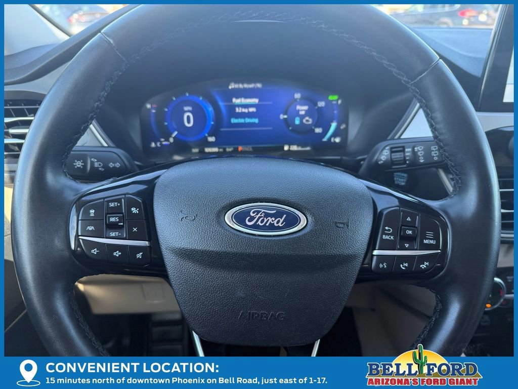Certified 2022 Ford Escape SEL w/ Technology Package image 28