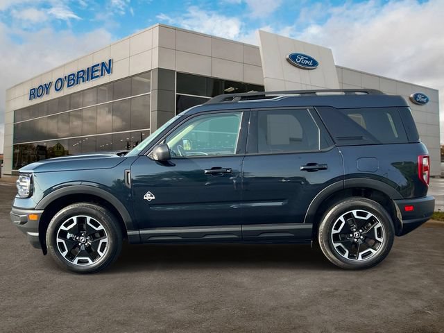 Certified 2023 Ford Bronco Sport Outer Banks AWD/4WD image 2