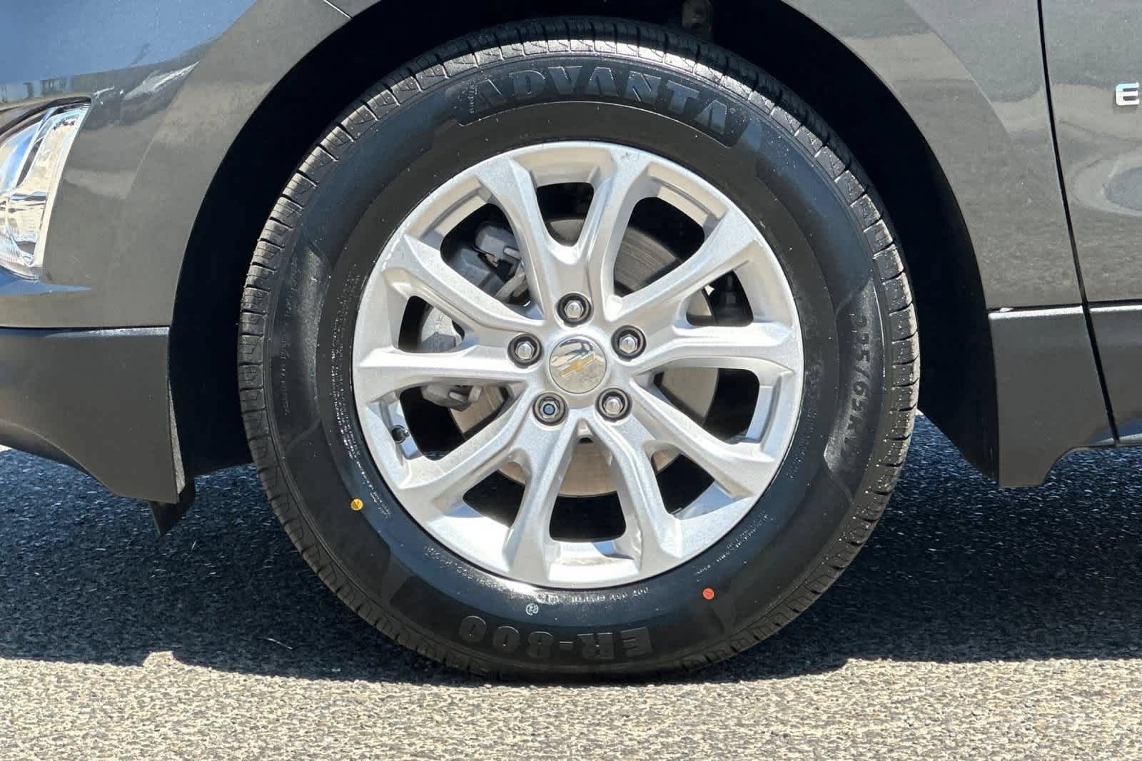 Used 2020 Chevrolet Equinox LT FWD image 26
