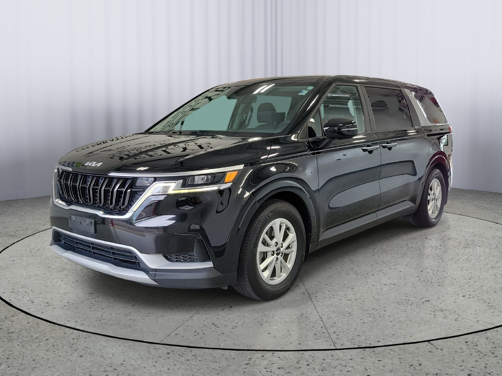 Used 2022 Kia Carnival LX w/ Paint Protection Package FWD image 4