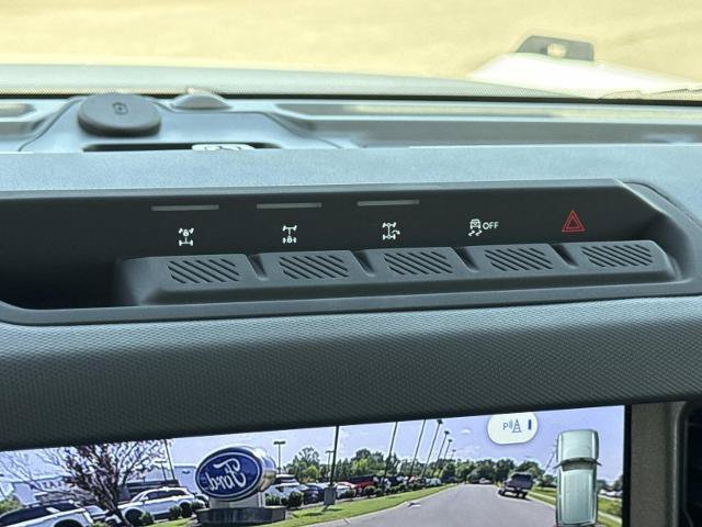 Certified 2026 Ford Bronco Badlands AWD/4WD image 21