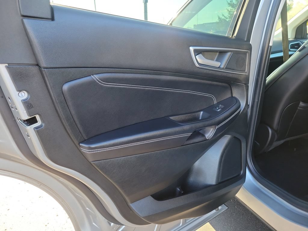 Certified 2023 Ford Edge Titanium AWD/4WD image 20
