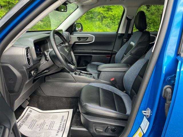 Certified 2025 Ford Bronco Sport Outer Banks w/ Outer Banks Tech Package+ AWD/4WD image 12