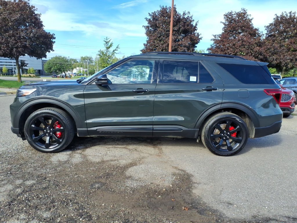 Certified 2023 Ford Explorer ST w/ Equipment Group 401A AWD/4WD image 2