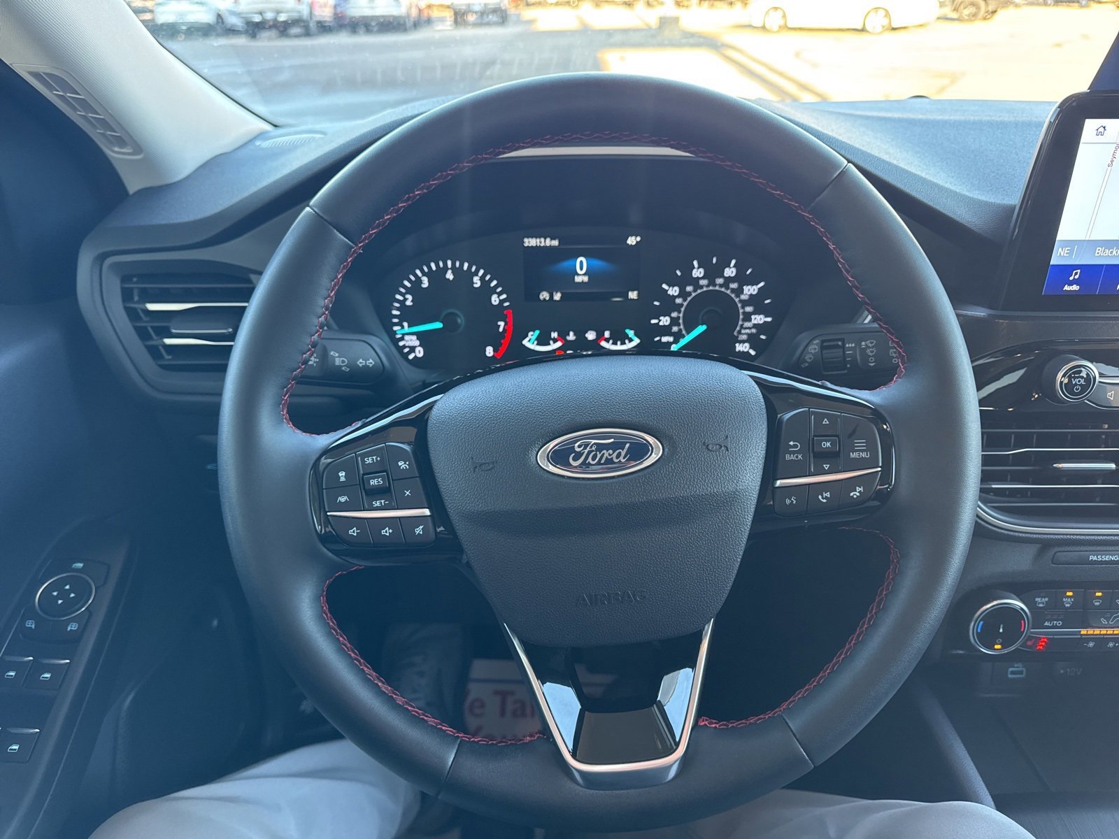 Certified 2022 Ford Escape SEL w/ SEL Stealth AWD Package image 29