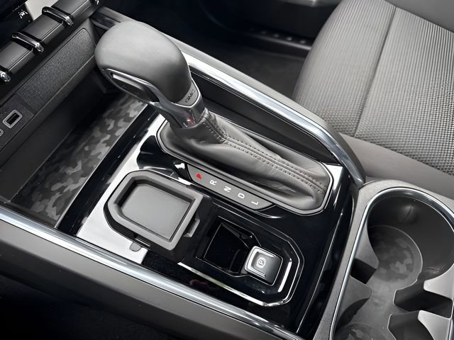 Used 2024 GMC Canyon Elevation w/ Convenience Package image 29