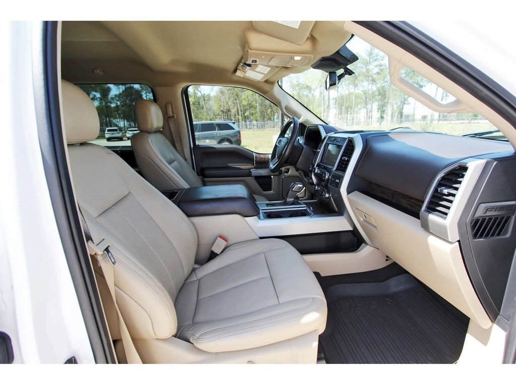 Certified 2019 Ford F150 Lariat image 25