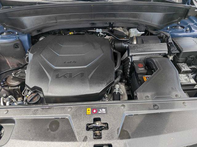 Used 2025 Kia Telluride SX Prestige X-Pro AWD/4WD image 13