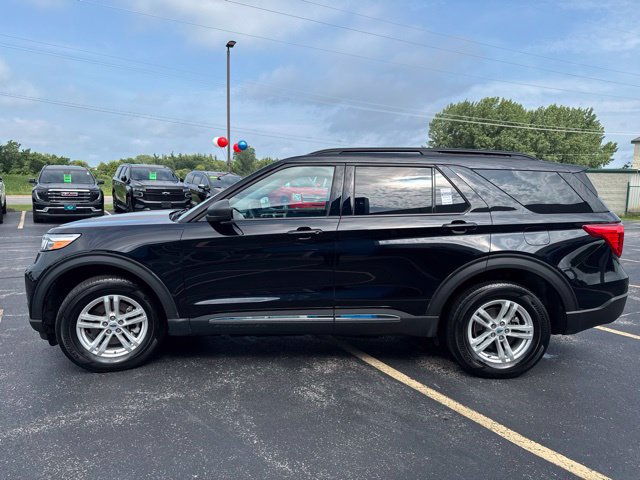 Certified 2023 Ford Explorer XLT w/ Equipment Group 202A AWD/4WD image 6