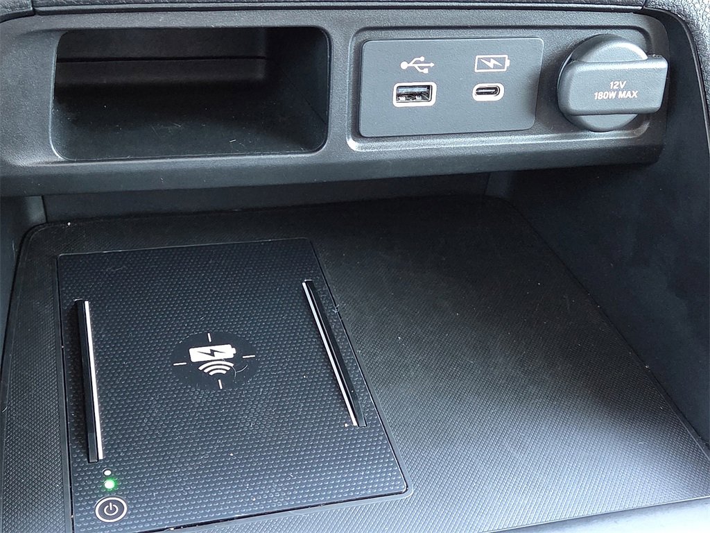 Used 2025 Honda Pilot Elite image 27