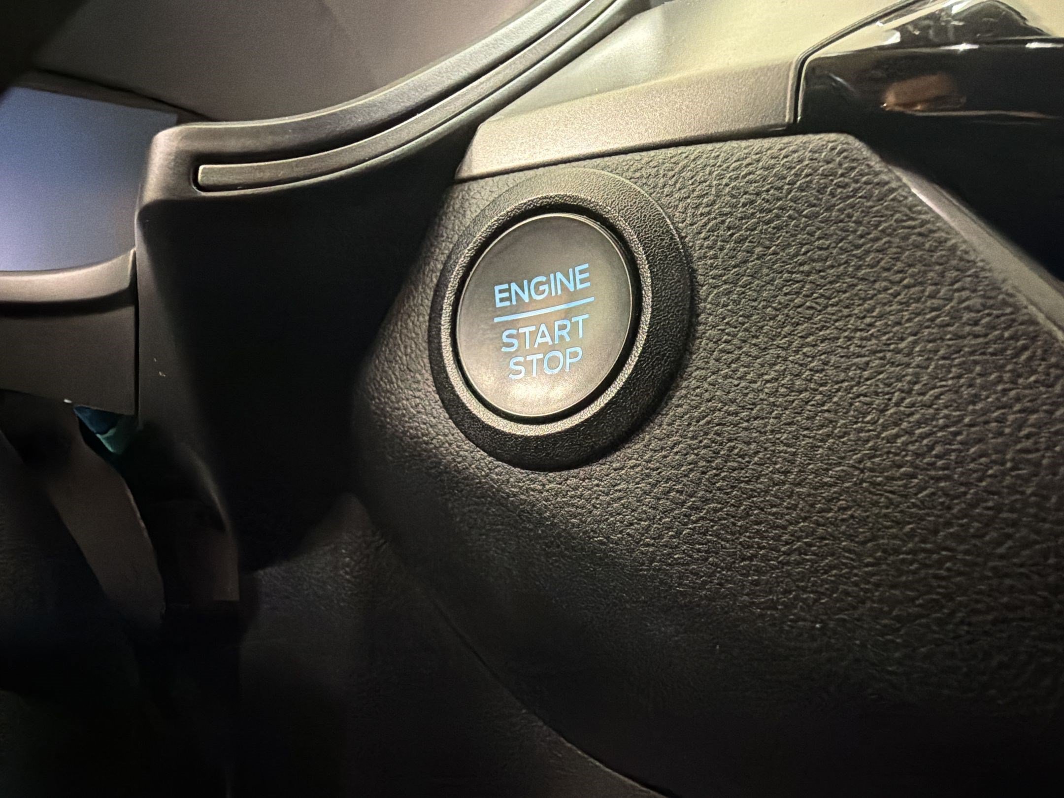 Certified 2023 Ford Escape Active AWD/4WD image 19