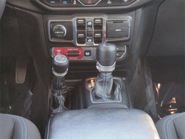 Used 2023 Jeep Wrangler Unlimited Rubicon 4xe w/ Steel Bumper Group image 18