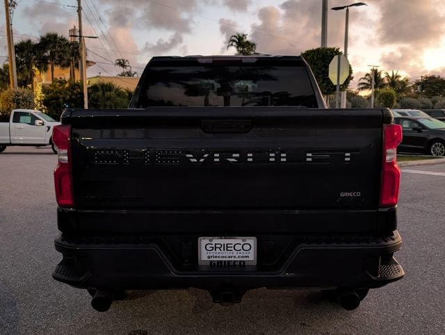 Used 2024 Chevrolet Silverado 1500 RST image 2