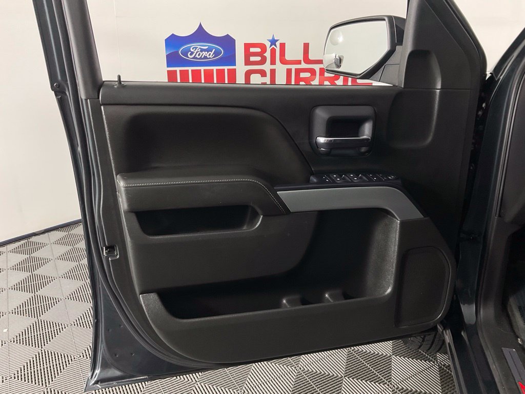 Used 2018 Chevrolet Silverado 1500 LT w/ All Star Edition AWD/4WD image 12
