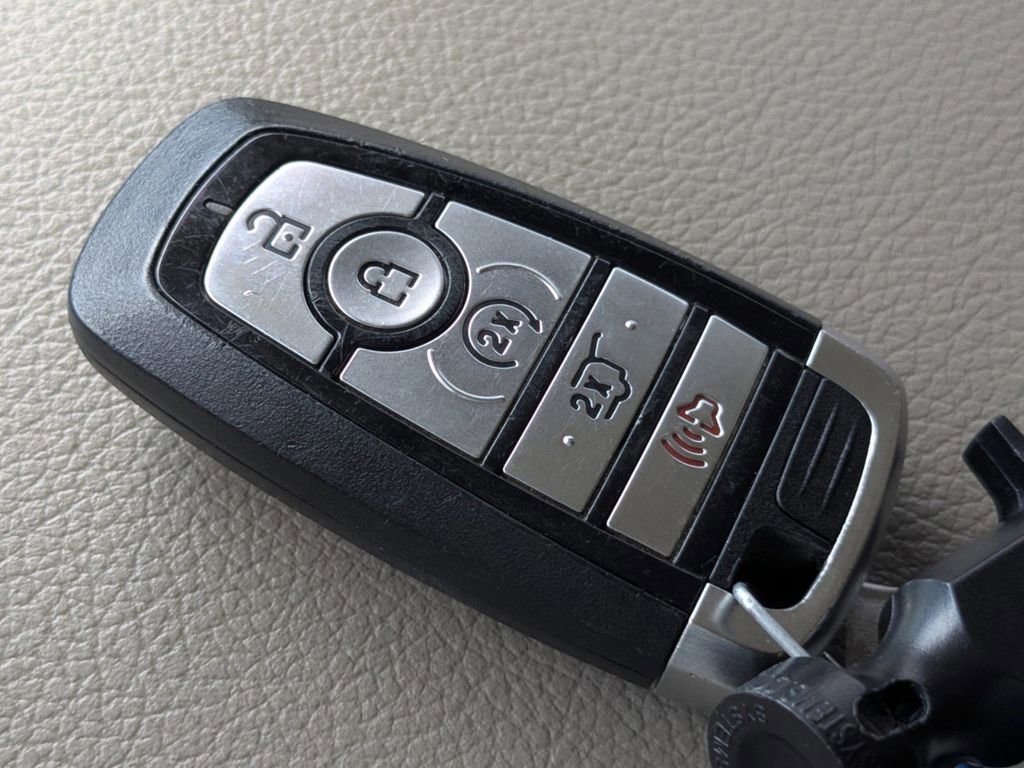 Certified 2021 Ford Expedition Max Limited image 33