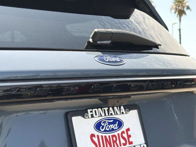 Certified 2025 Ford Explorer ST w/ Sun And Sound Package AWD/4WD image 9