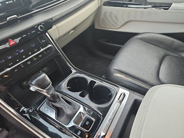 Used 2022 Kia Carnival SX FWD image 25
