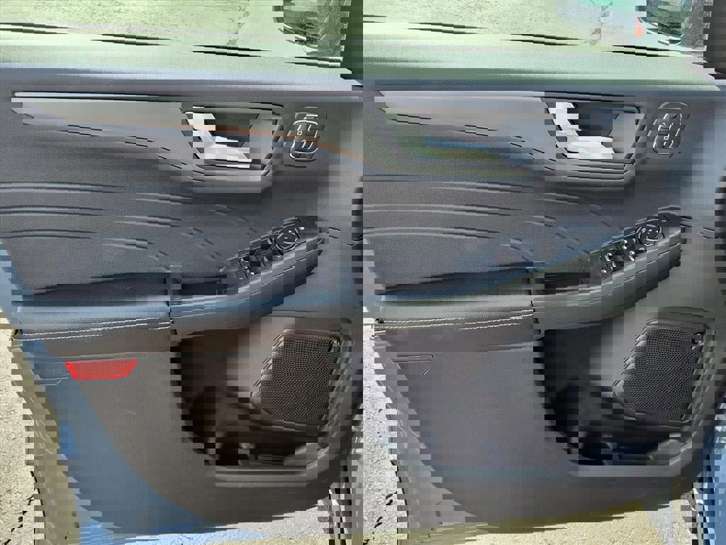 Certified 2023 Ford Escape Active w/ Tech Pack #2 image 12