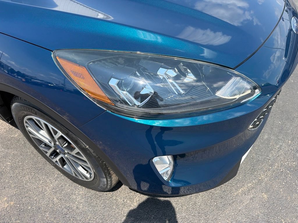Certified 2020 Ford Escape SEL FWD image 14