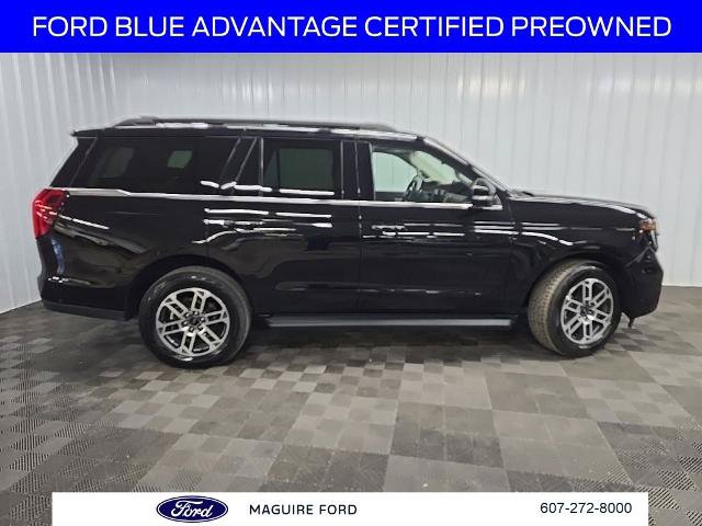 Certified 2025 Ford Expedition Active AWD/4WD image 3