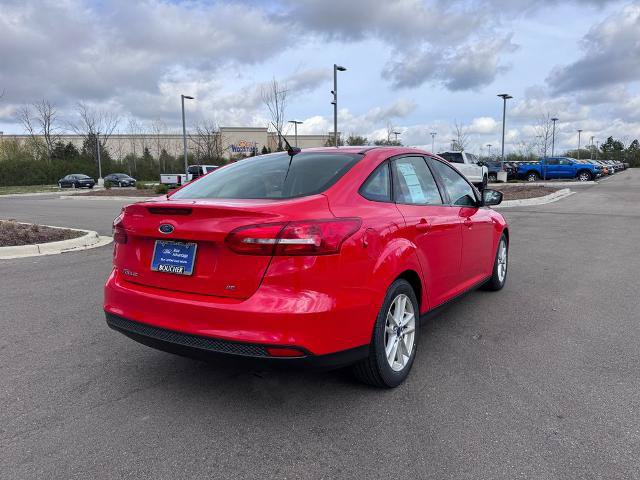 Certified 2017 Ford Focus SE FWD image 8
