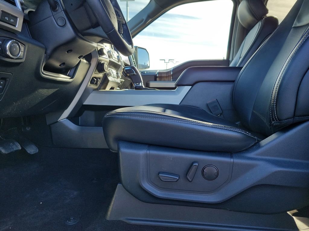 Certified 2020 Ford F150 Lariat w/ Equipment Group 502A Luxury image 17