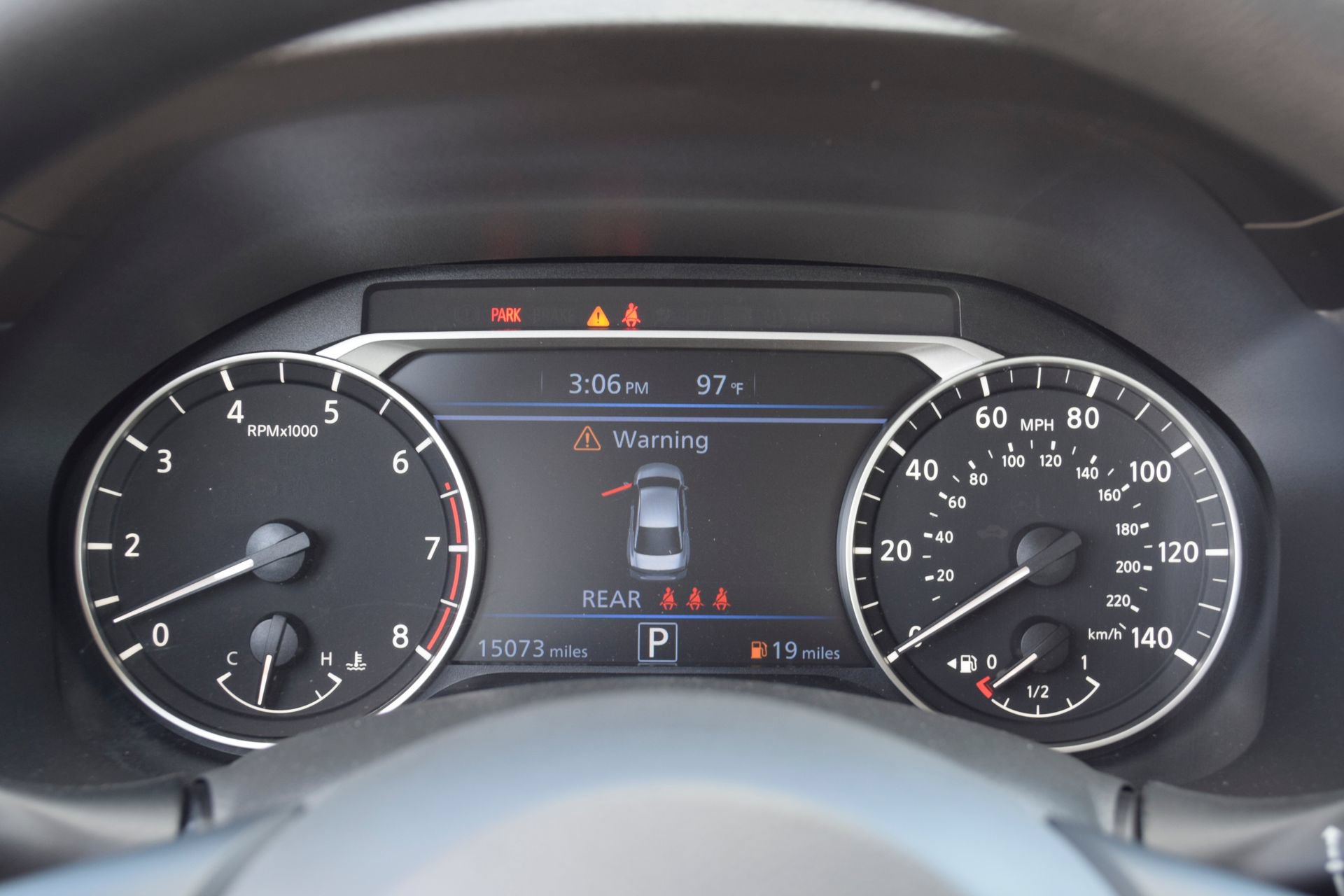 Used 2025 Nissan Altima 2.5 SV AWD/4WD image 9