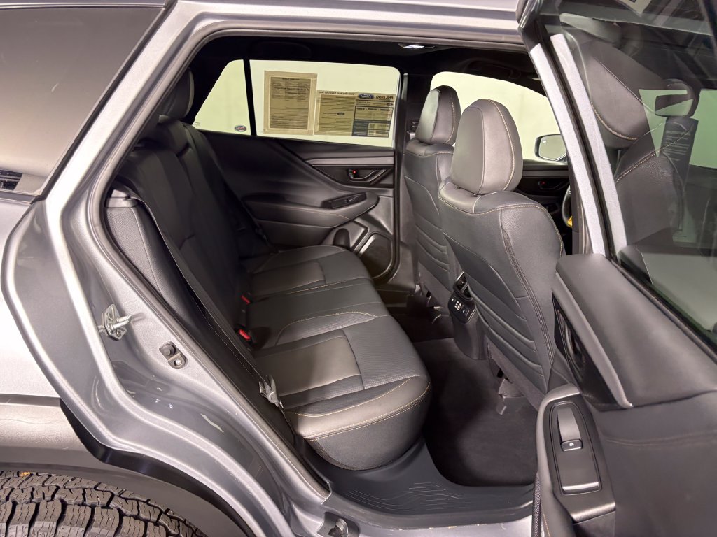 Used 2025 Subaru Outback Wilderness AWD/4WD image 35