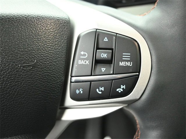 Certified 2025 Ford Explorer Active w/ Active Comfort Package image 30