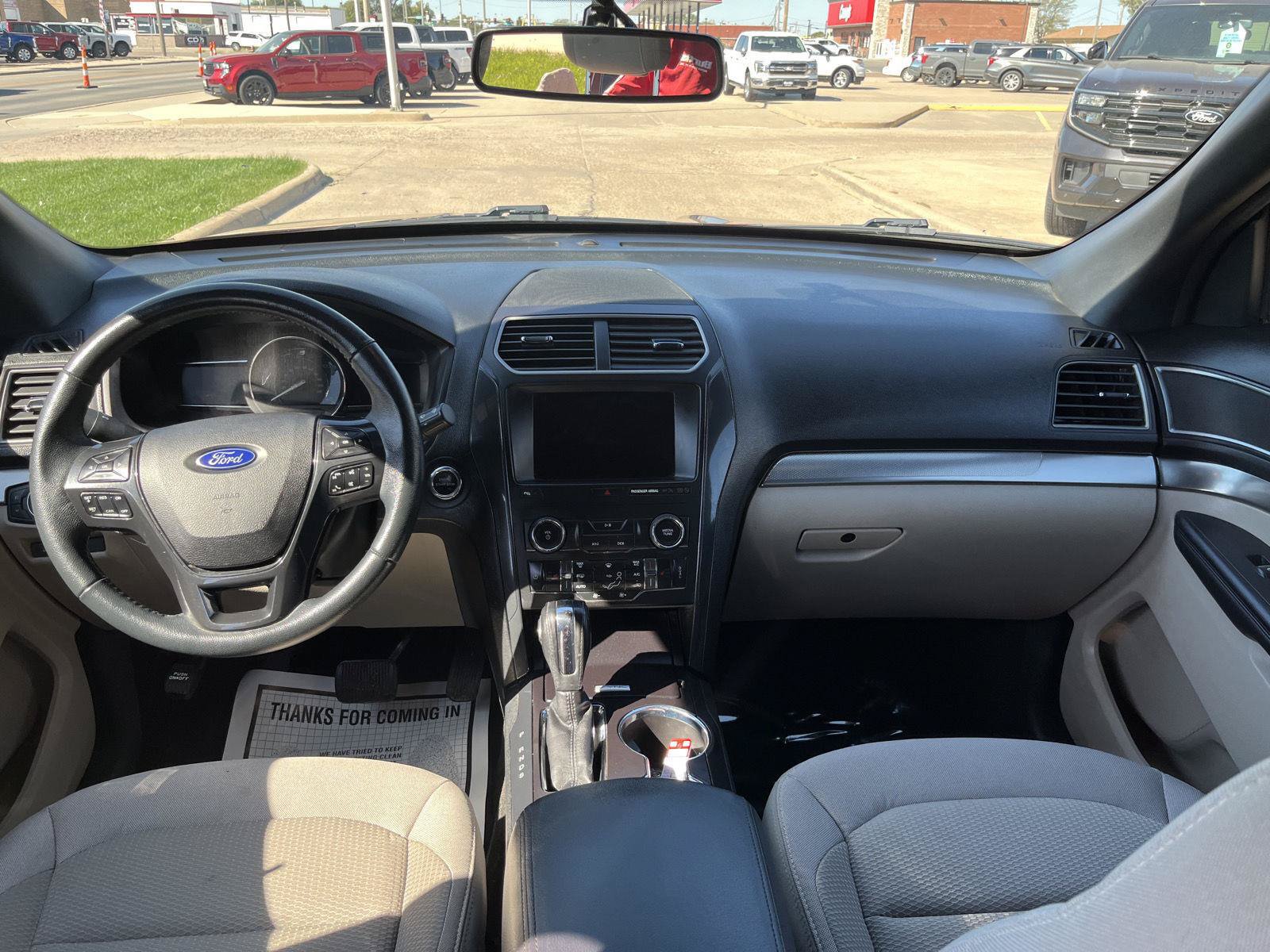 Certified 2018 Ford Explorer XLT w/ Equipment Group 201A FWD image 13