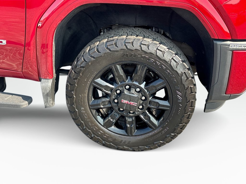 Used 2024 GMC Sierra 2500 AT4 w/ AT4 Premium Plus Package AWD/4WD image 11