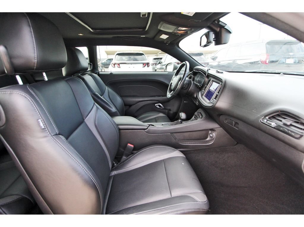 Used 2023 Dodge Challenger SXT w/ Plus Package RWD image 24