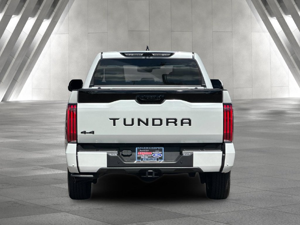 Used 2024 Toyota Tundra Platinum AWD/4WD image 4