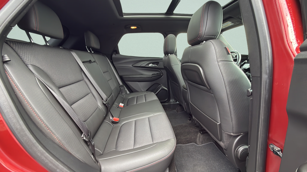 Used 2023 Chevrolet TrailBlazer RS w/ Sun and Liftgate Package AWD/4WD image 20