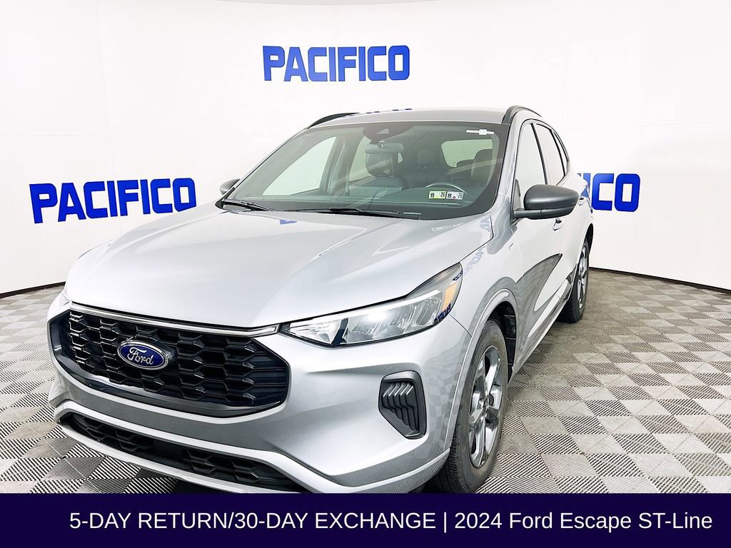 Certified 2024 Ford Escape ST-Line w/ Tech Pack #1 image 7