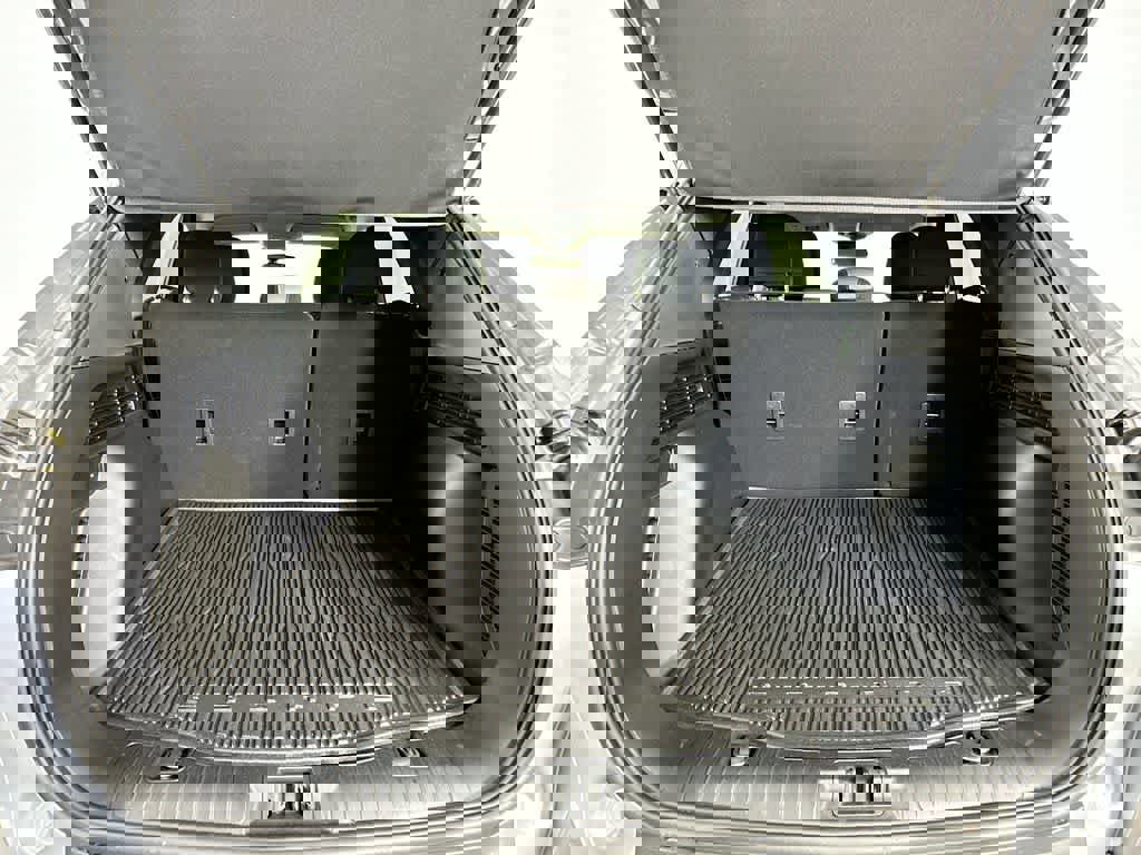 Certified 2022 Ford Escape SE image 23