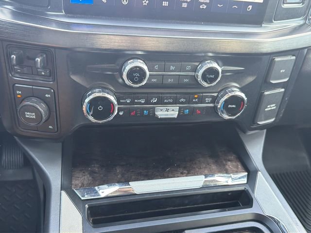Certified 2024 Ford F350 Lariat w/ Lariat Ultimate Package AWD/4WD image 28
