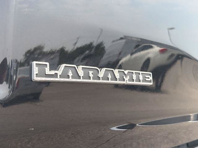 Used 2020 RAM 1500 Laramie AWD/4WD image 12