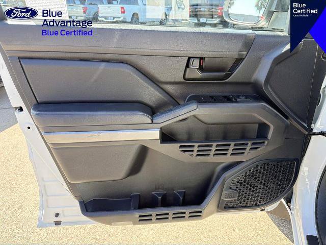 Used 2024 Toyota Tacoma SR5 AWD/4WD image 21