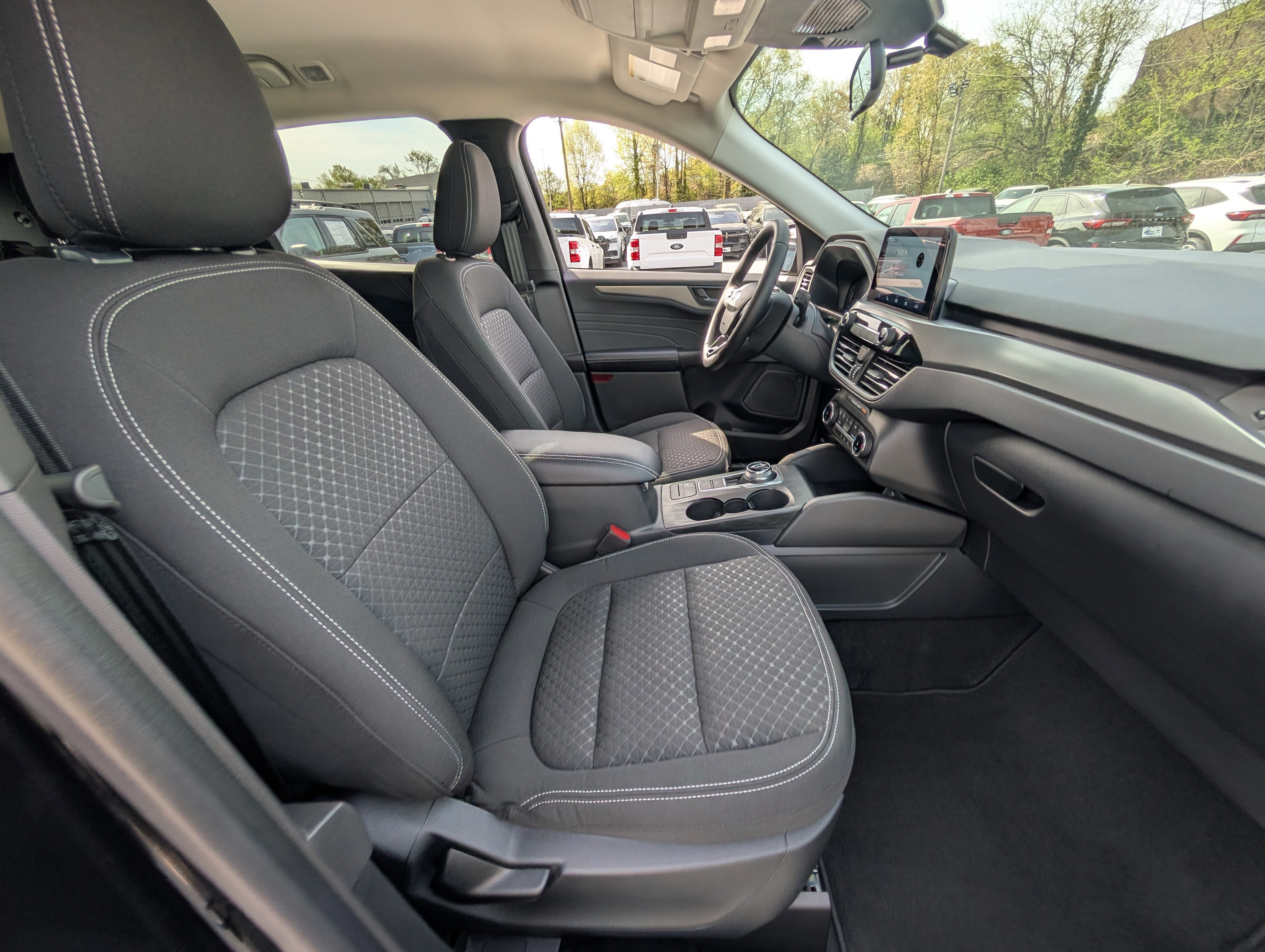 Certified 2024 Ford Escape Active w/ Cold Weather Package image 12