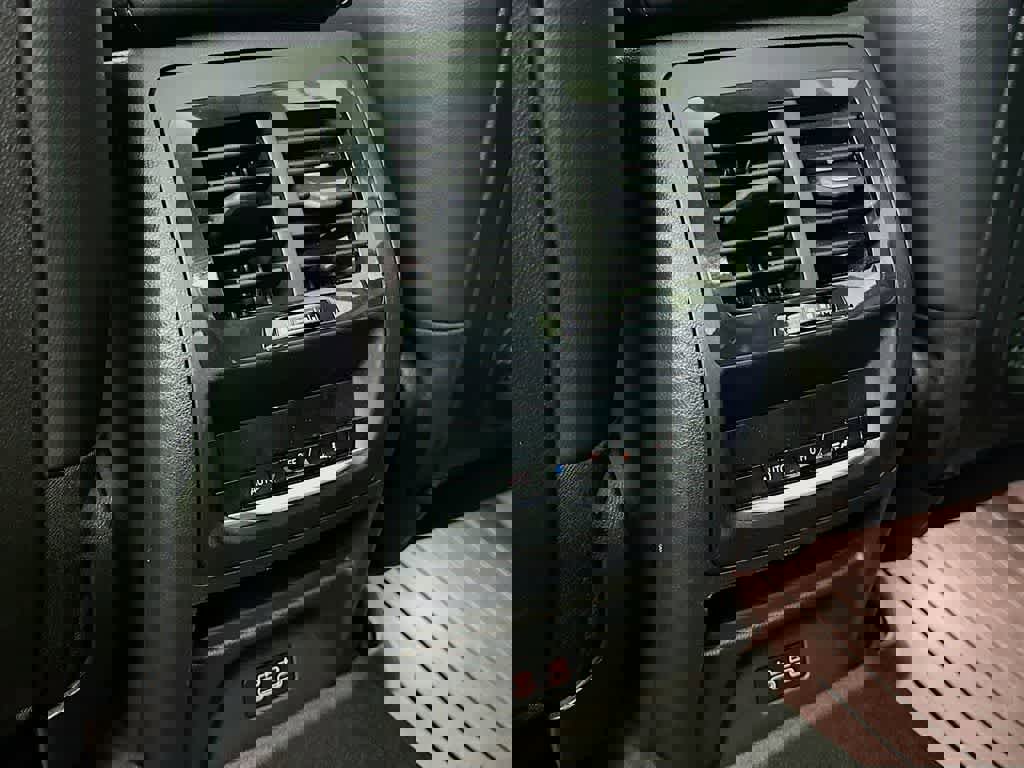 Used 2022 BMW X3 sDrive30i w/ M Sport Package 2 image 13