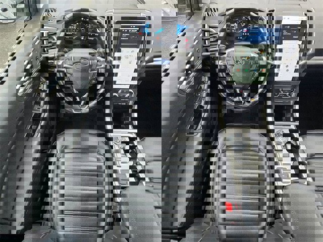 Certified 2023 Ford Edge SEL image 8