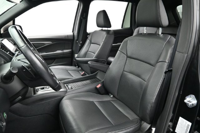 Used 2023 Honda Passport EX-L image 11