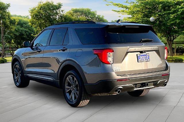 Certified 2023 Ford Explorer XLT w/ Equipment Group 202A AWD/4WD image 2