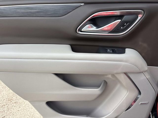 Used 2022 GMC Yukon SLT w/ SLT Luxury Package AWD/4WD image 19