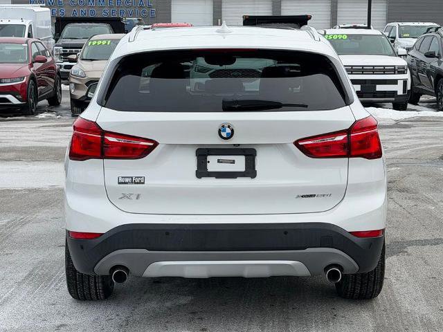 Used 2019 BMW X1 xDrive28i w/ Convenience Package image 4
