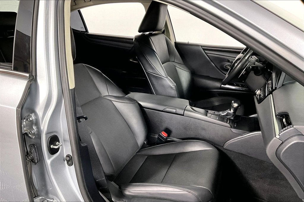 Used 2022 Lexus ES 350 w/ Premium Package FWD image 7