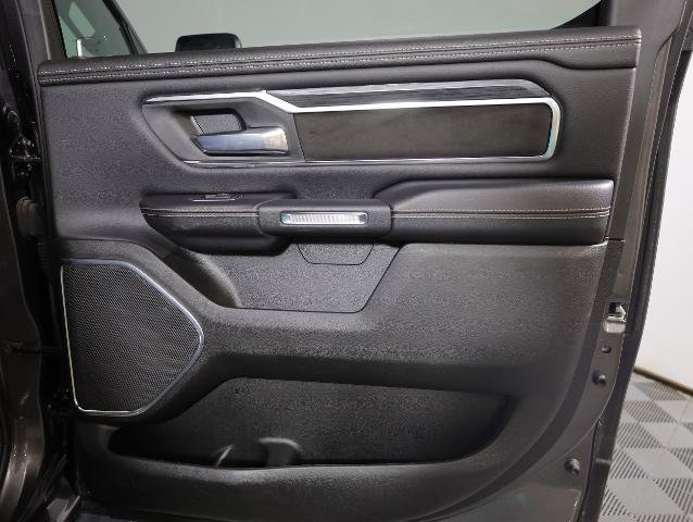 Used 2024 RAM 1500 Laramie AWD/4WD image 31