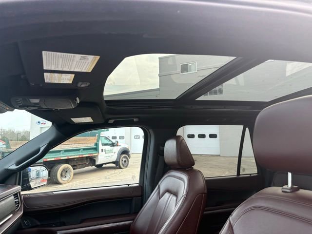 Certified 2024 Ford Expedition Limited image 15