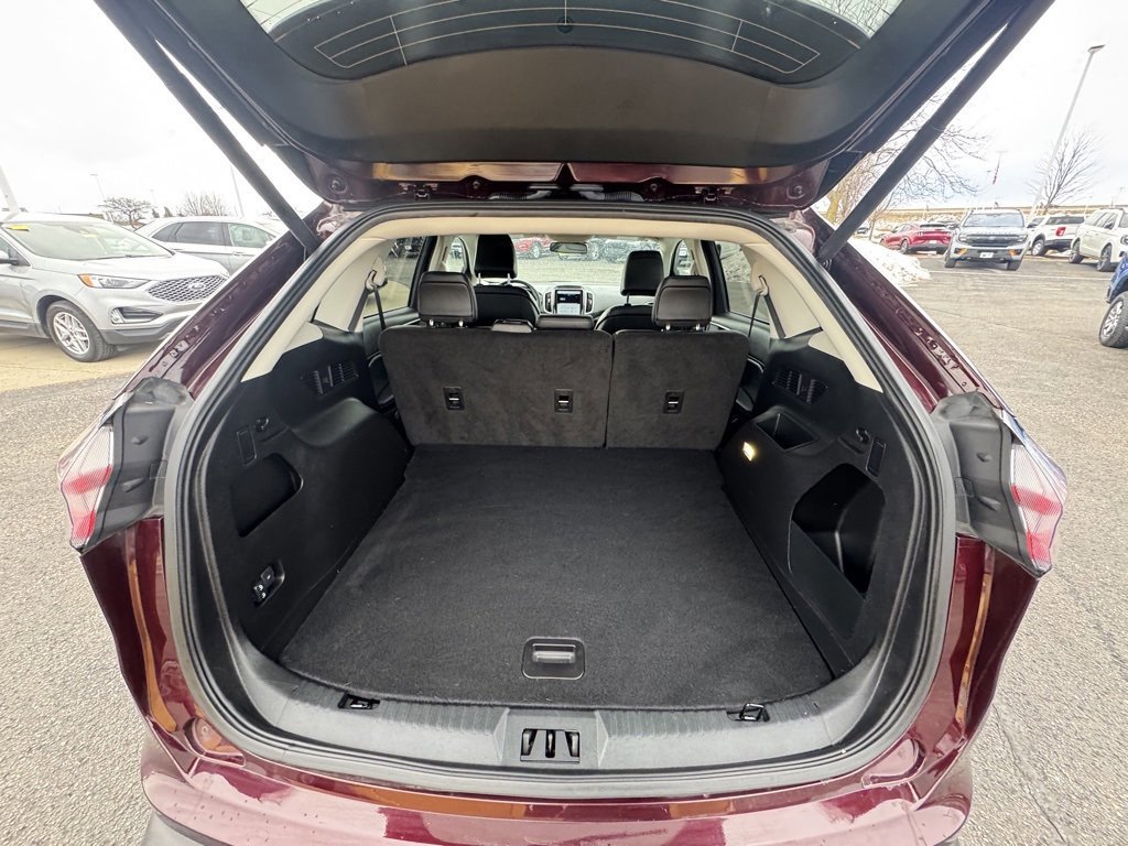Certified 2024 Ford Edge SEL w/ Convenience Package image 15